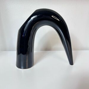 Vintage Toyo MCM Modernist Sculptural Black Ikebana Vase Japanese Style